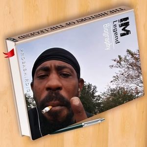 Meet your Posher, Derrick